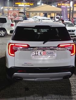 جي ام سي اكاديا